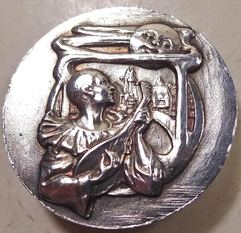 Silver Scaramouche and moon, Birmingham 1903