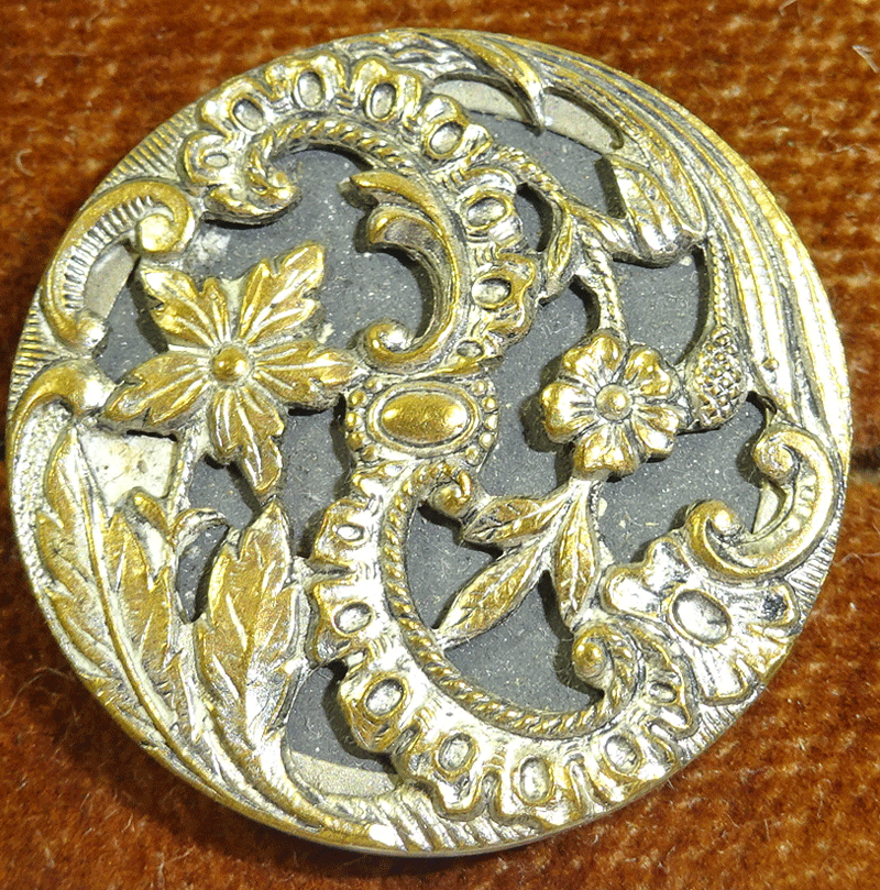 nd882-pierced-flowers-silvery-finish.gif