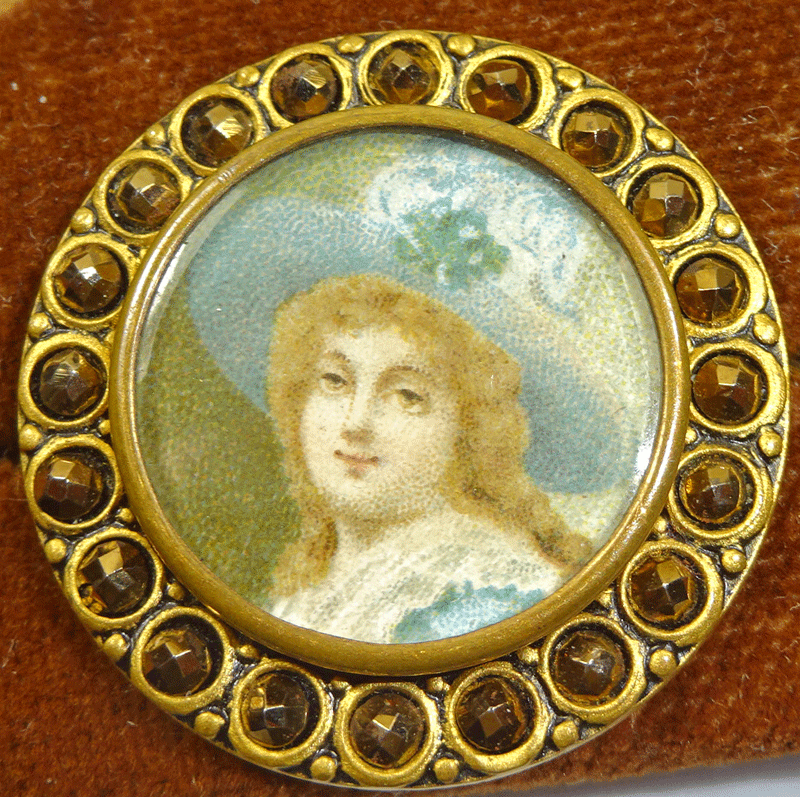 Portrait under glass, Paris back