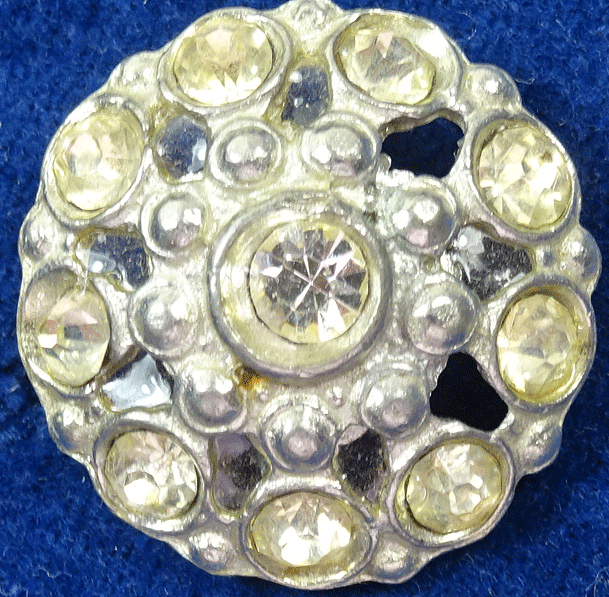 White metal paste button