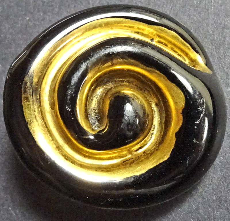 Chunky glass spiral with gold lustre