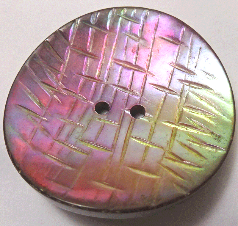 Large concave pearl button, abstract lines