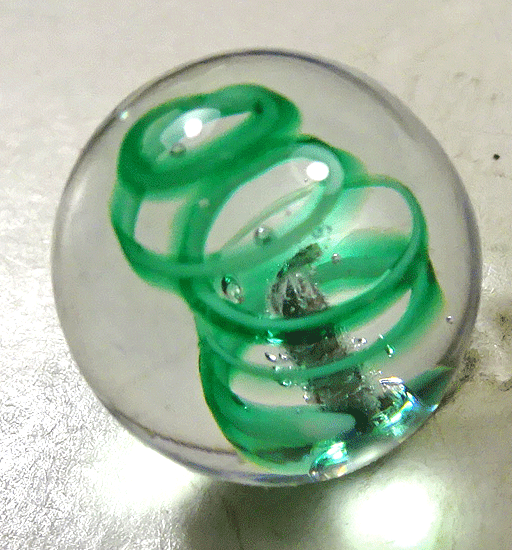 nsc995-green-spiral.gif