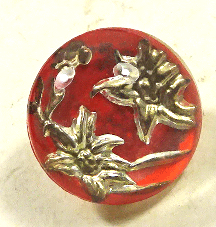 nsc867-silver-floewrs-on-red.gif