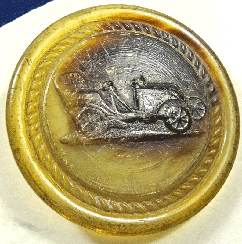 Large pressed horn automobile