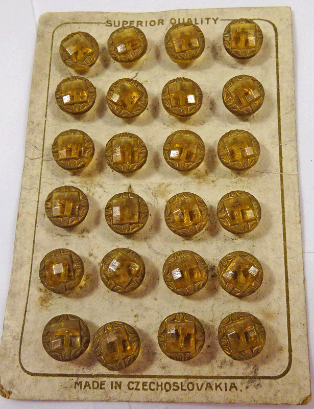 Original card of small amber glass buttons