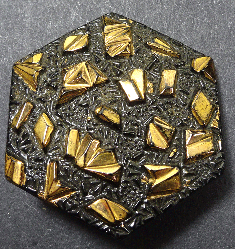 nbg408-large-black-glass-with-gold-flecks.gif