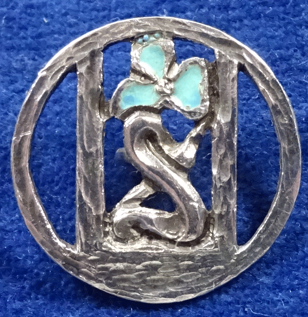 Silver letter S and enamel shamrock, Birmingham 1903