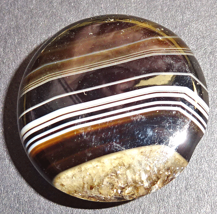 Banded agate button, stud shank