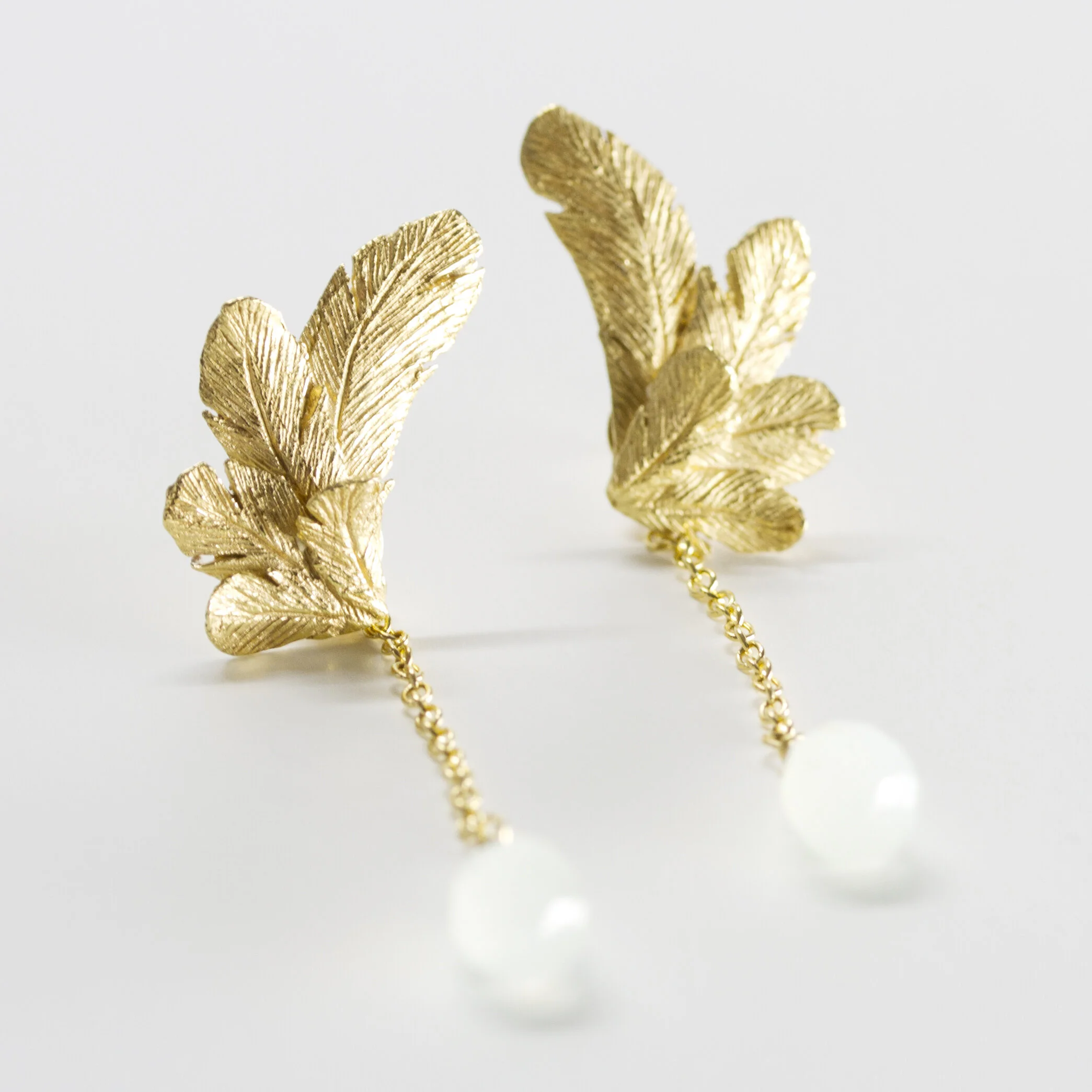 Plume | earrings | Boucles d'oreilles