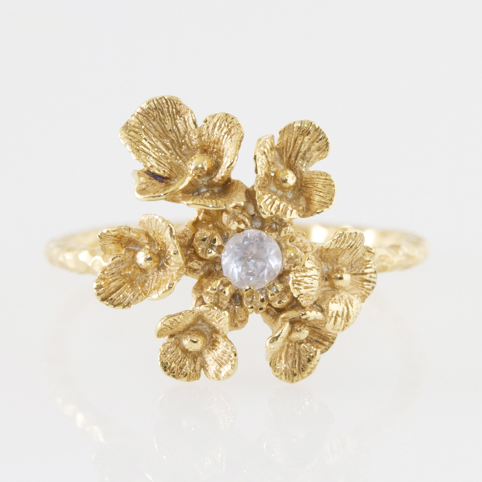 Bague hortensia simple créateur parisien