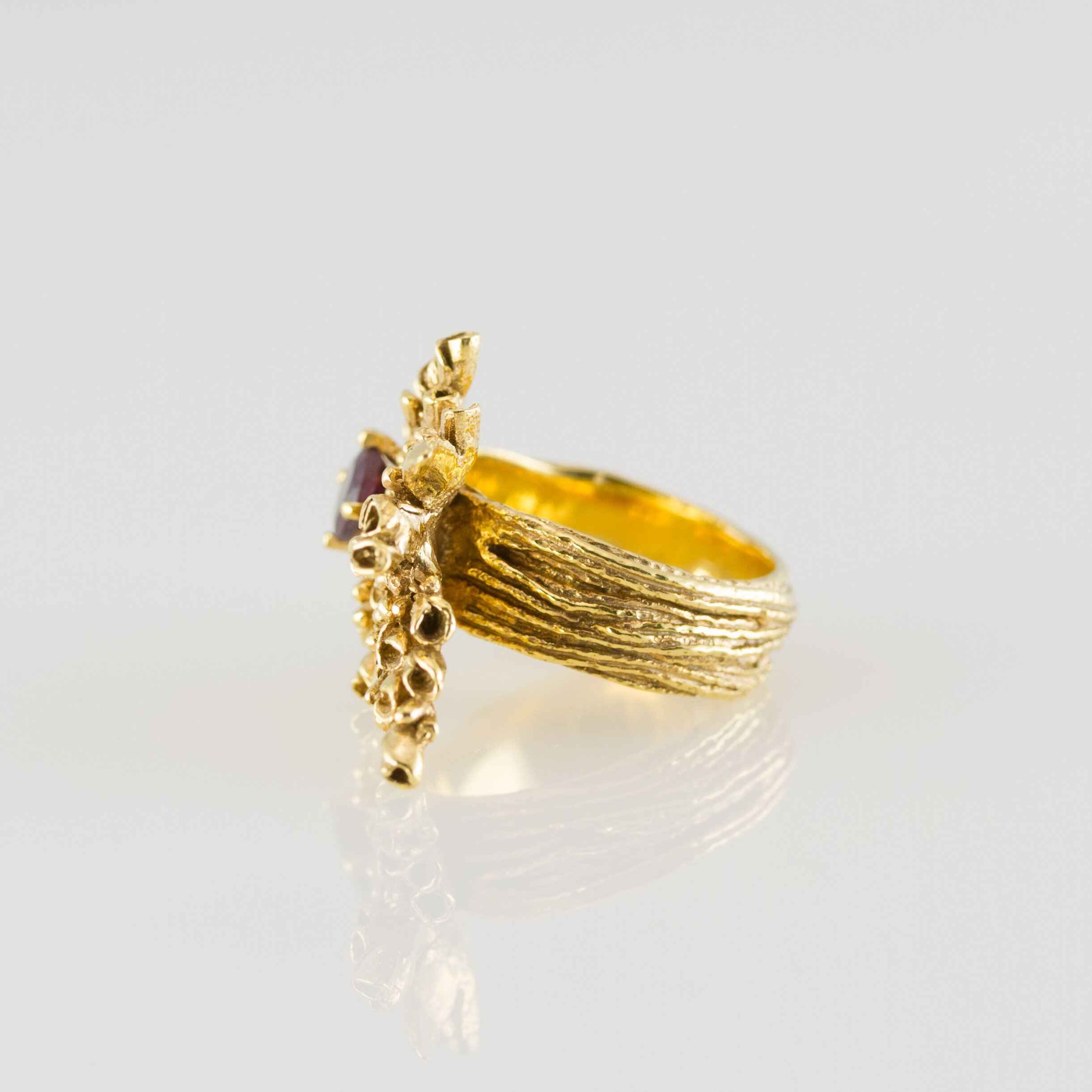 Bague Bourgeons deux doigts créateur à Paris
