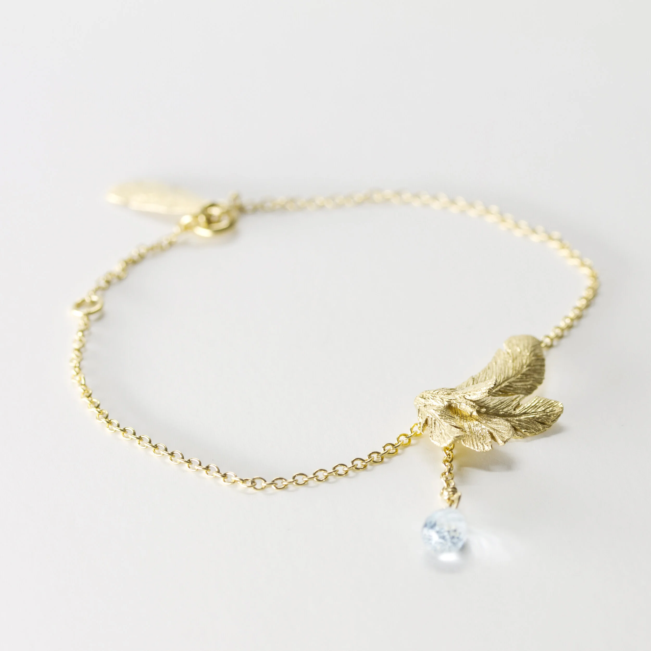 Bracelet plume de créateur paris or 18k ( or jaune, or gris, or blanc, or rose), argent sterling 925, vermeil (plaqué or)