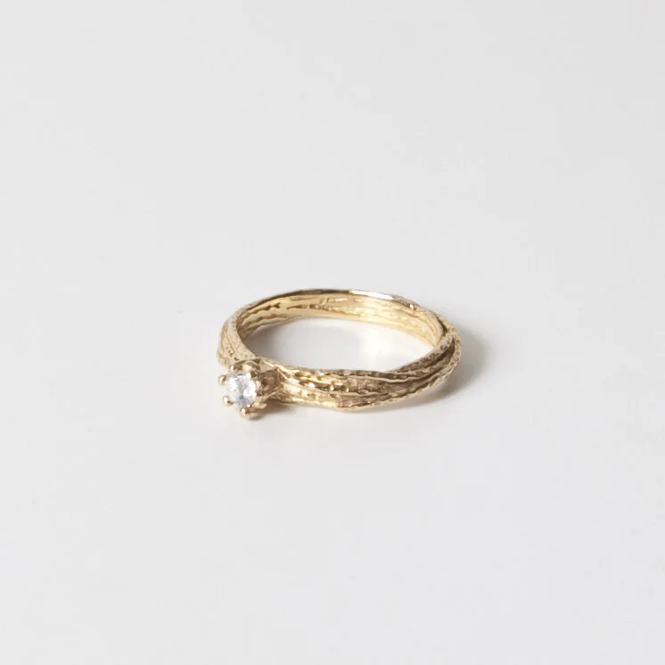 Bague fine avec pierre lavande de créateur paris or 18k ( or jaune, or gris, or blanc, or rose), argent sterling 925, vermeil (plaqué or)