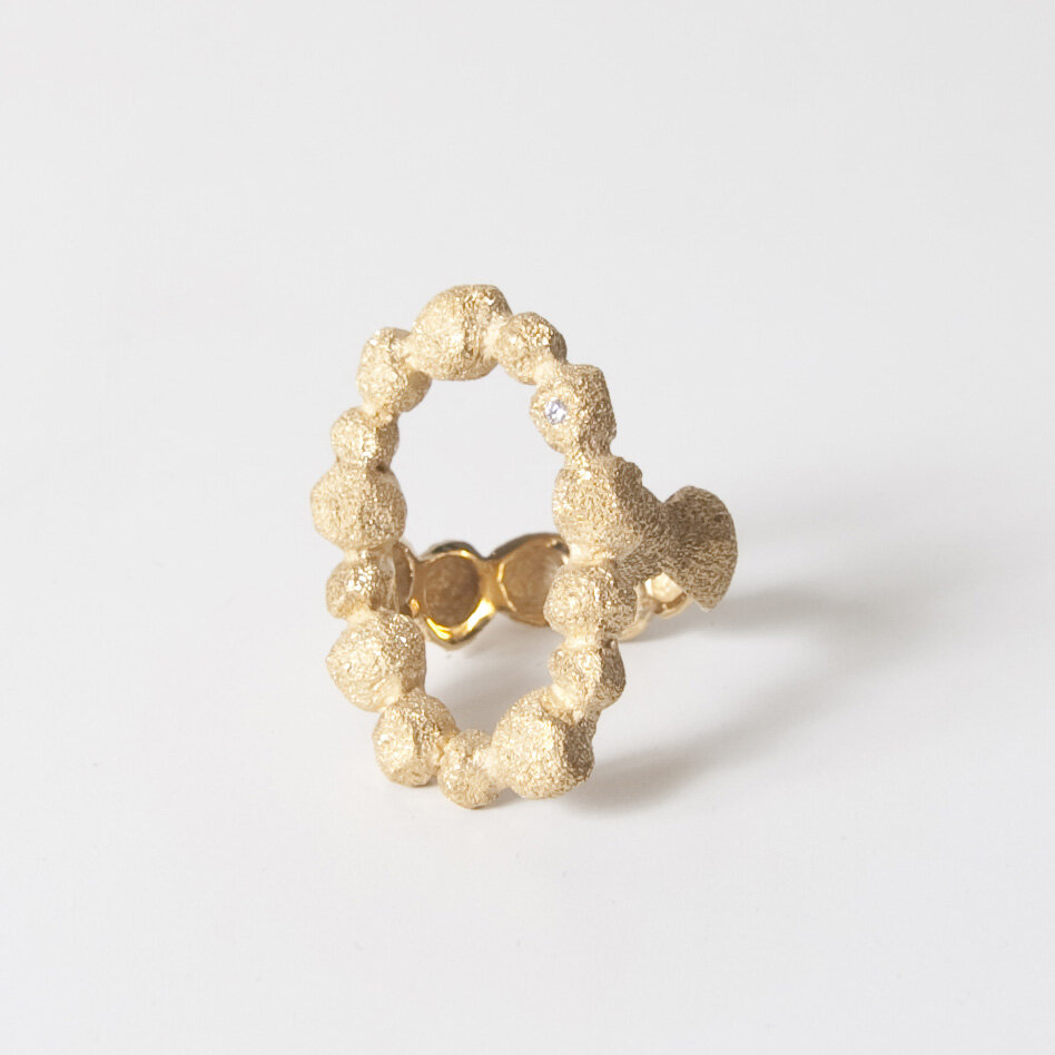 Bague galet ovale créateur parisien