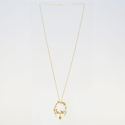 Collier écureuil maison pomme de pain
