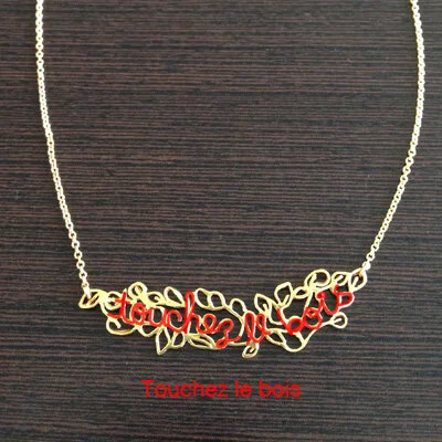 Bracelet inscription dissimulée "touchez le bois" - La lueur de l'aube