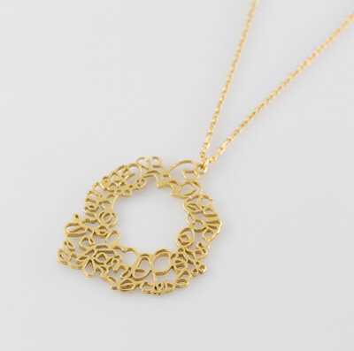 Collier rond à motif doré - La lueur de l'aube - Collection "trouver la nature"