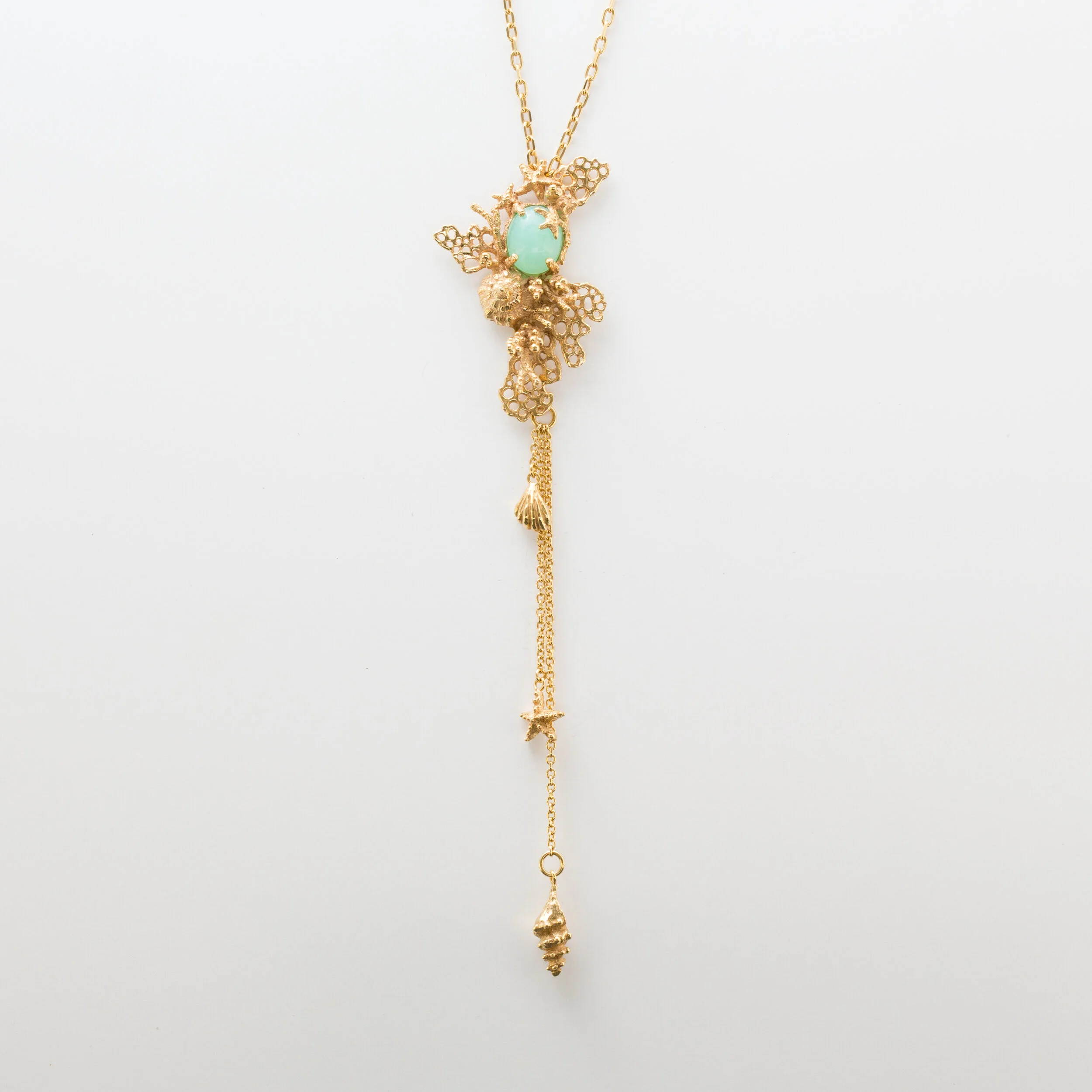Collier pendentif texture corail avec cabochon bijouterie artisanale