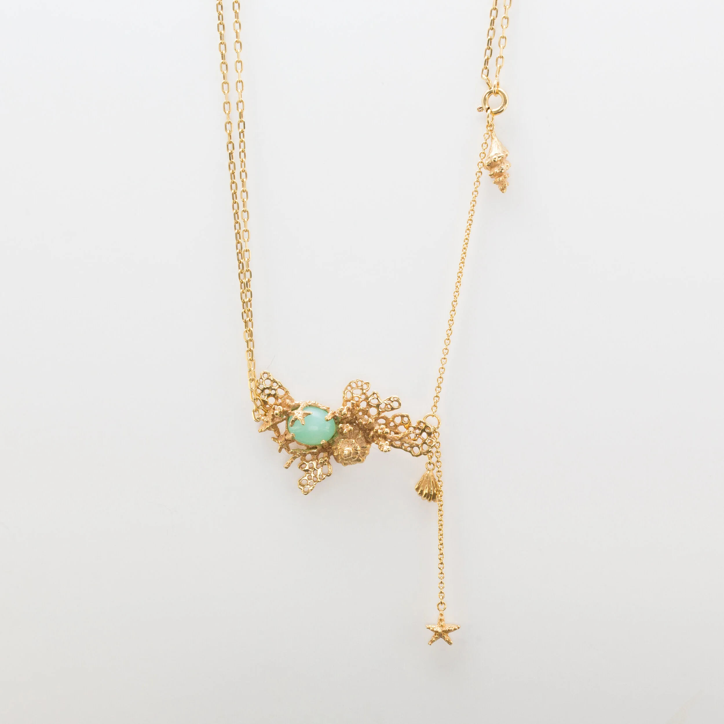 Collier pendentif texture corail avec cabochon joaillier