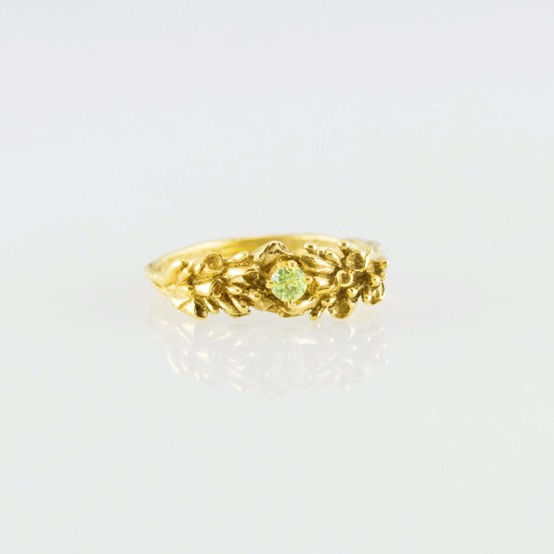 Bourgeon | stone ring | Bague pierre
