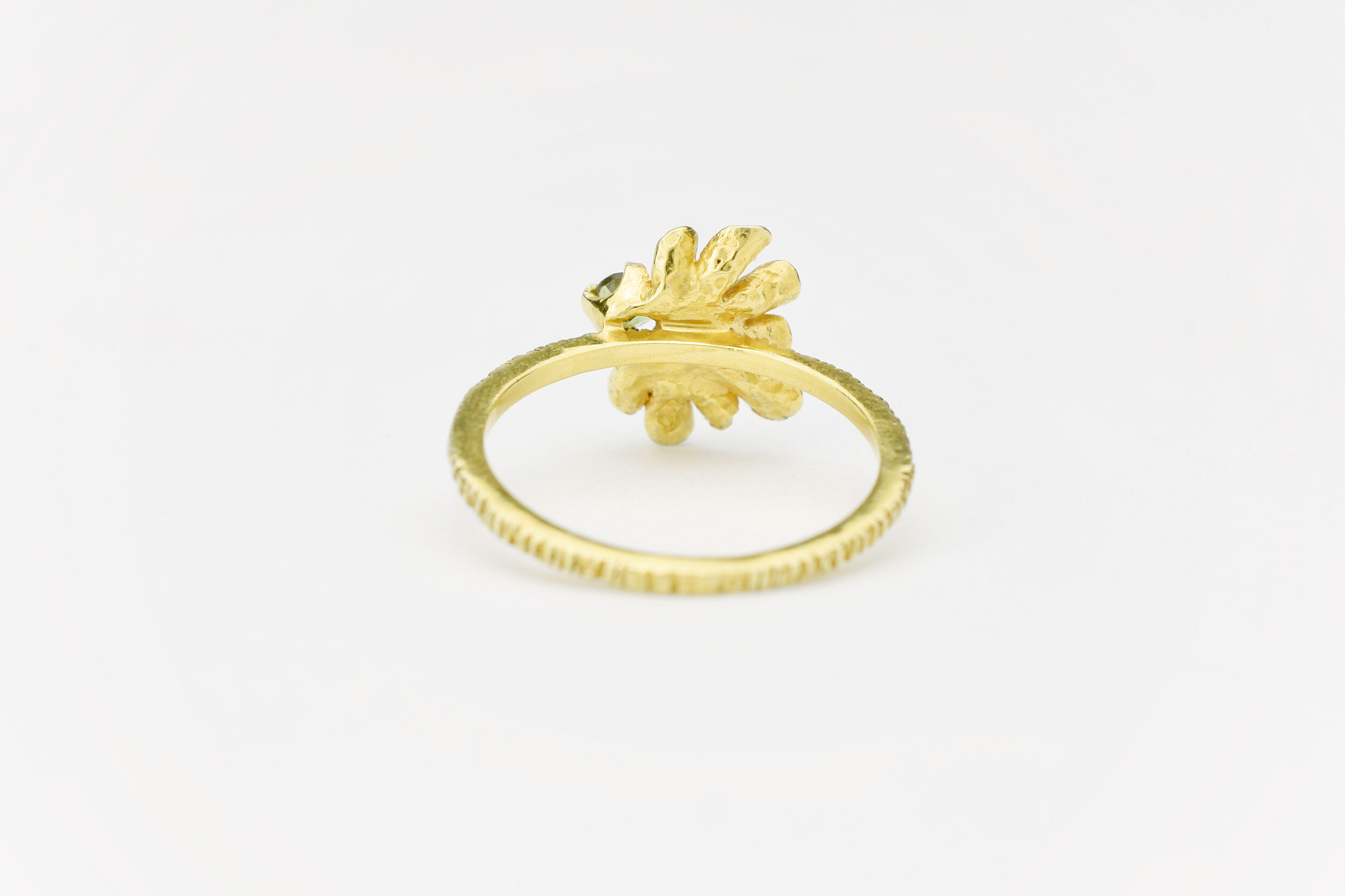 Bague fleurs Dahlia Artisan Bijoutier Parisien