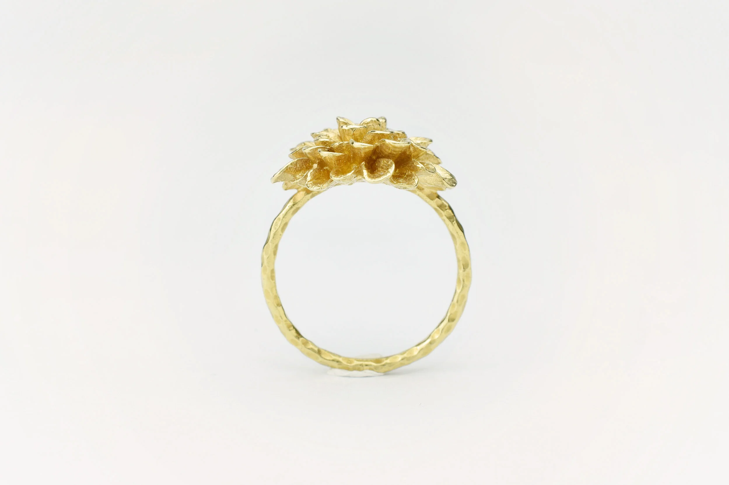 Bague fleur Dahlia fait main