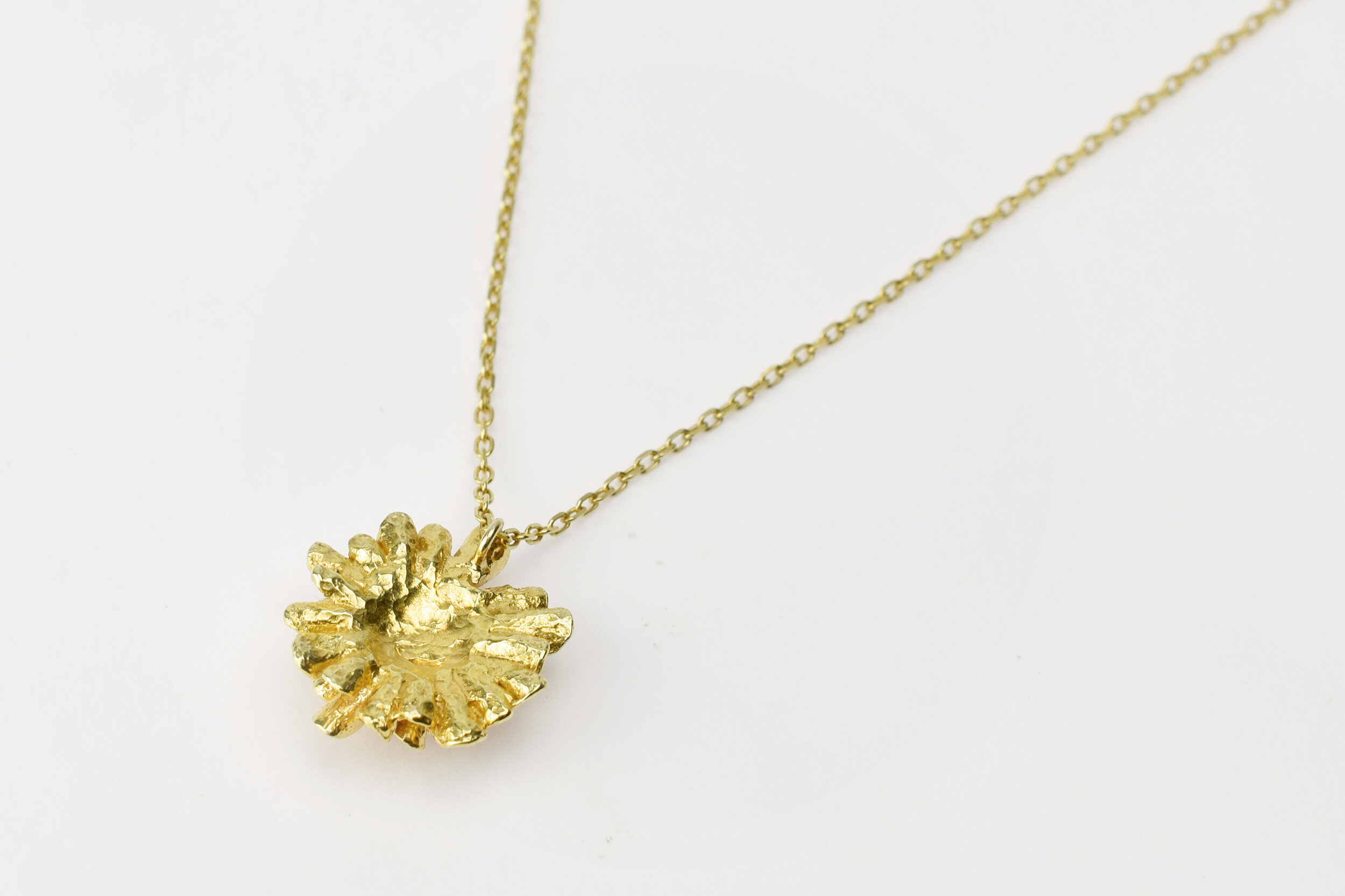 Pendentif fleur Dahlia bijouterie paris 6