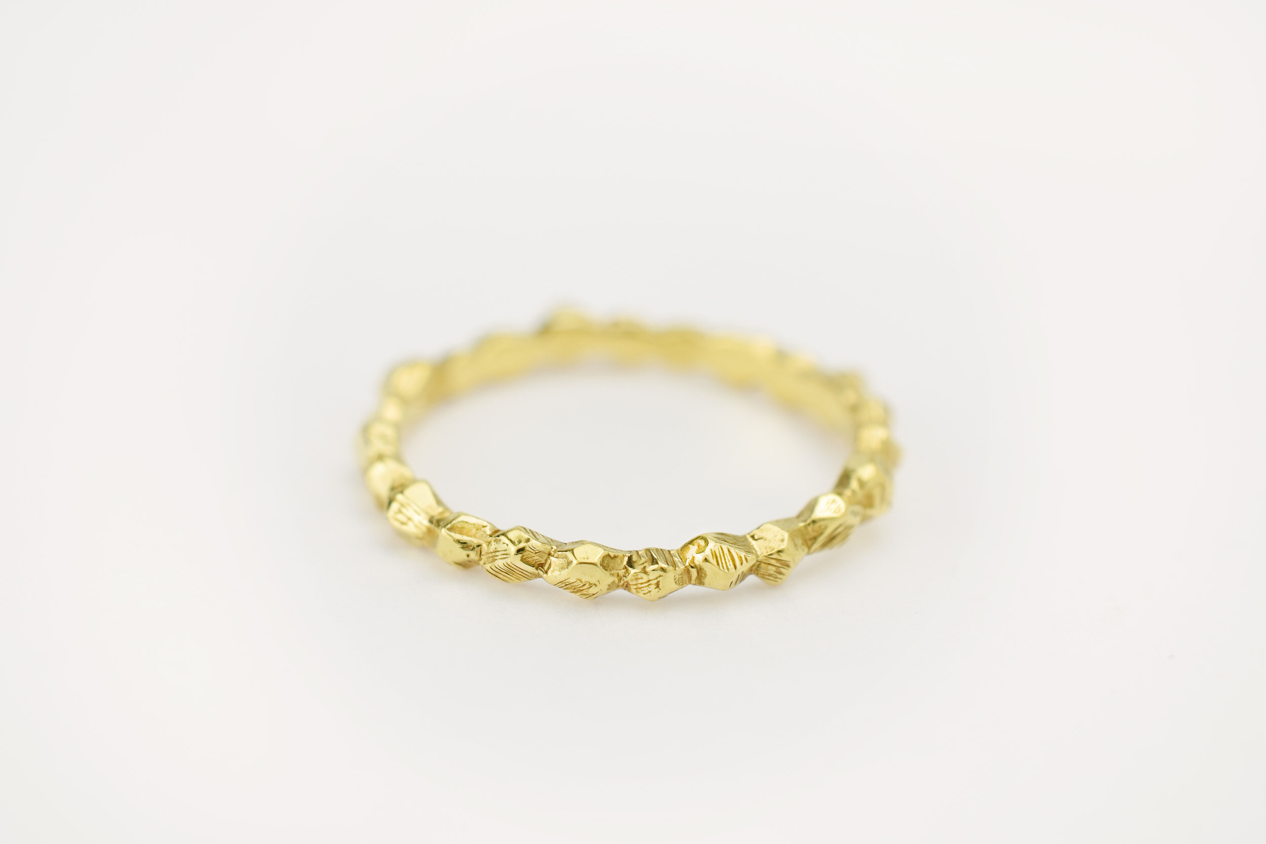 Bague pépite d'or de créateur paris or 18k ( or jaune, or gris, or blanc, or rose), argent sterling 925, vermeil (plaqué or)