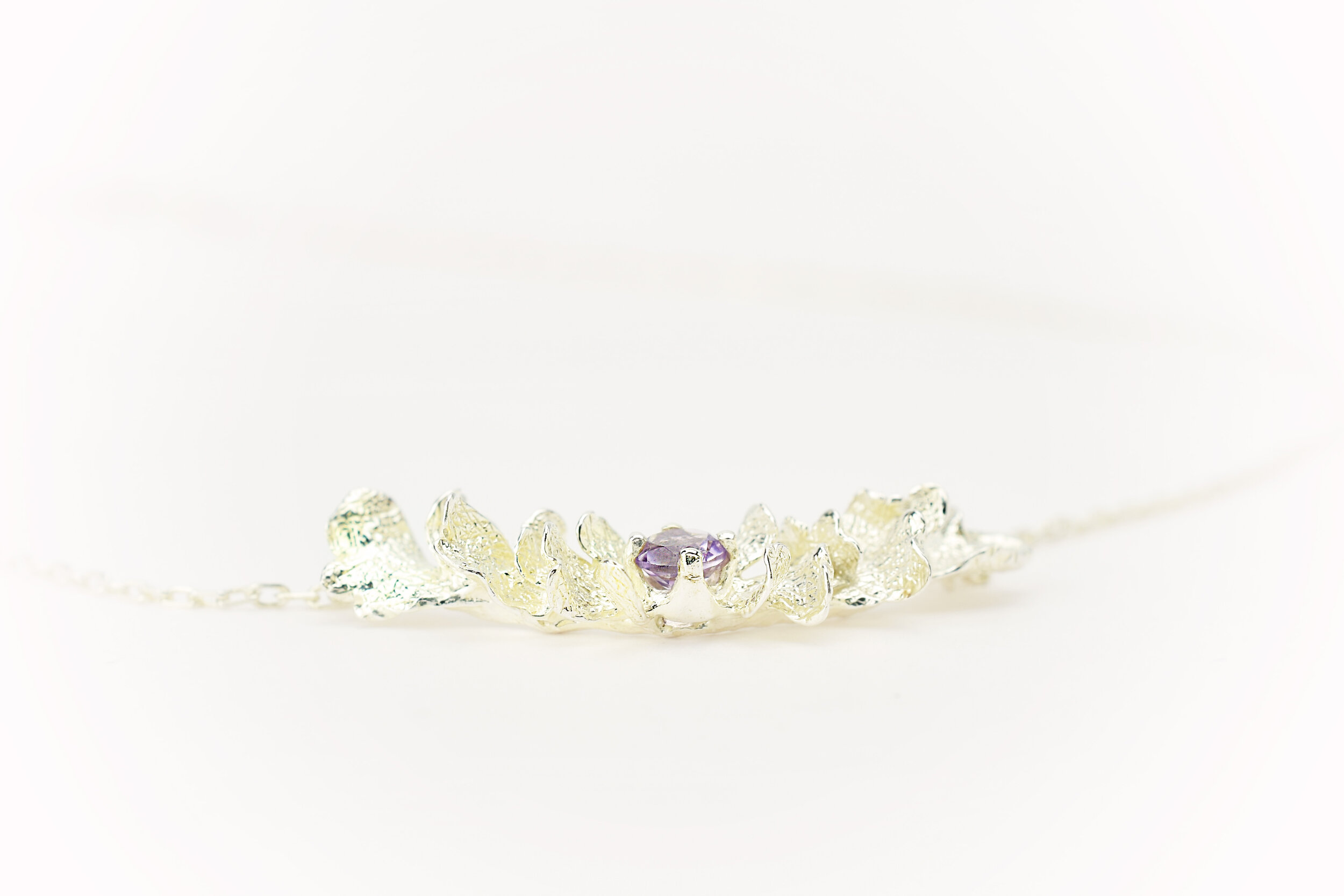 Collier pivoine joaillerie créateur parisien