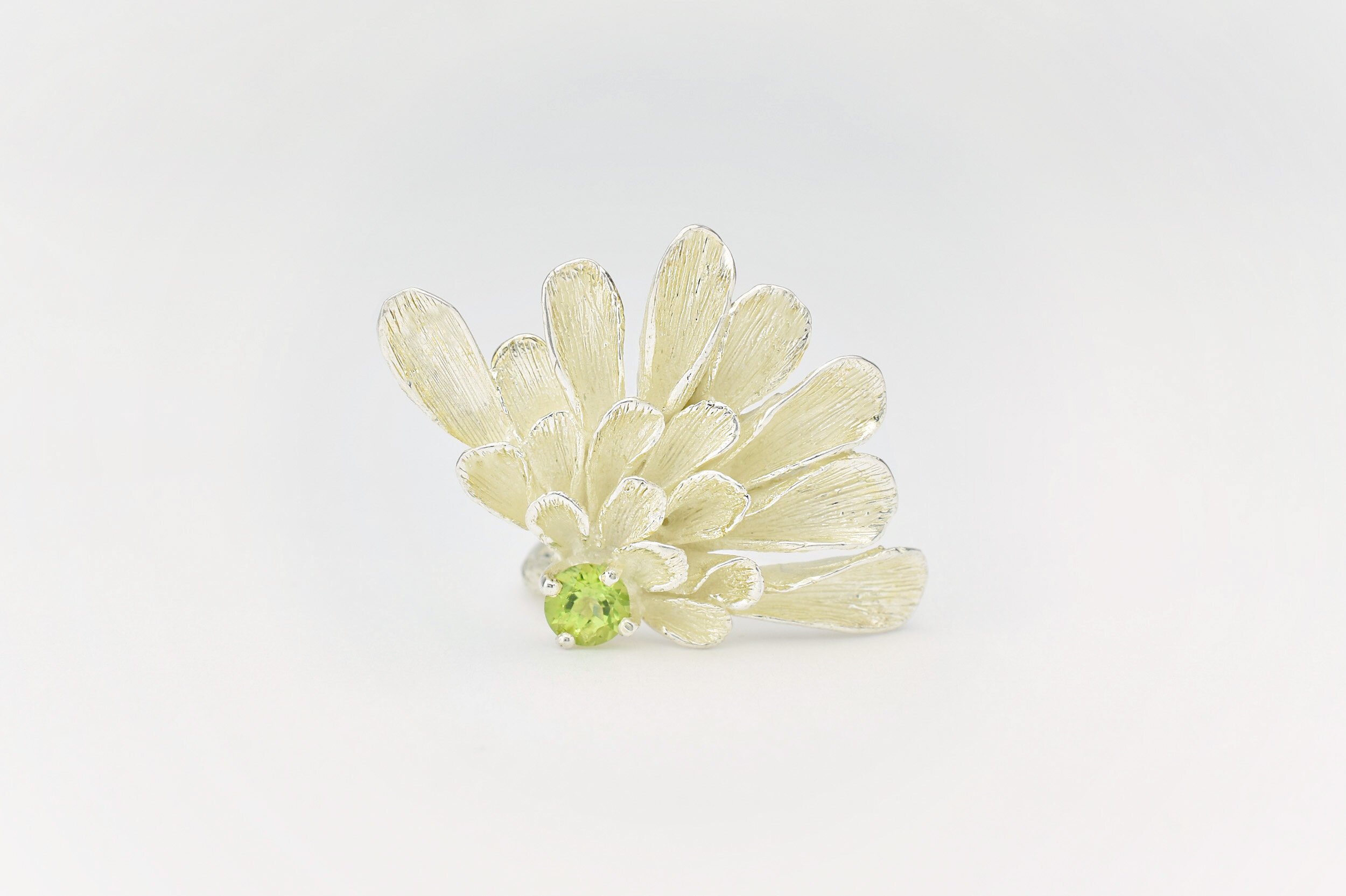 Dahlia ring sterling silver