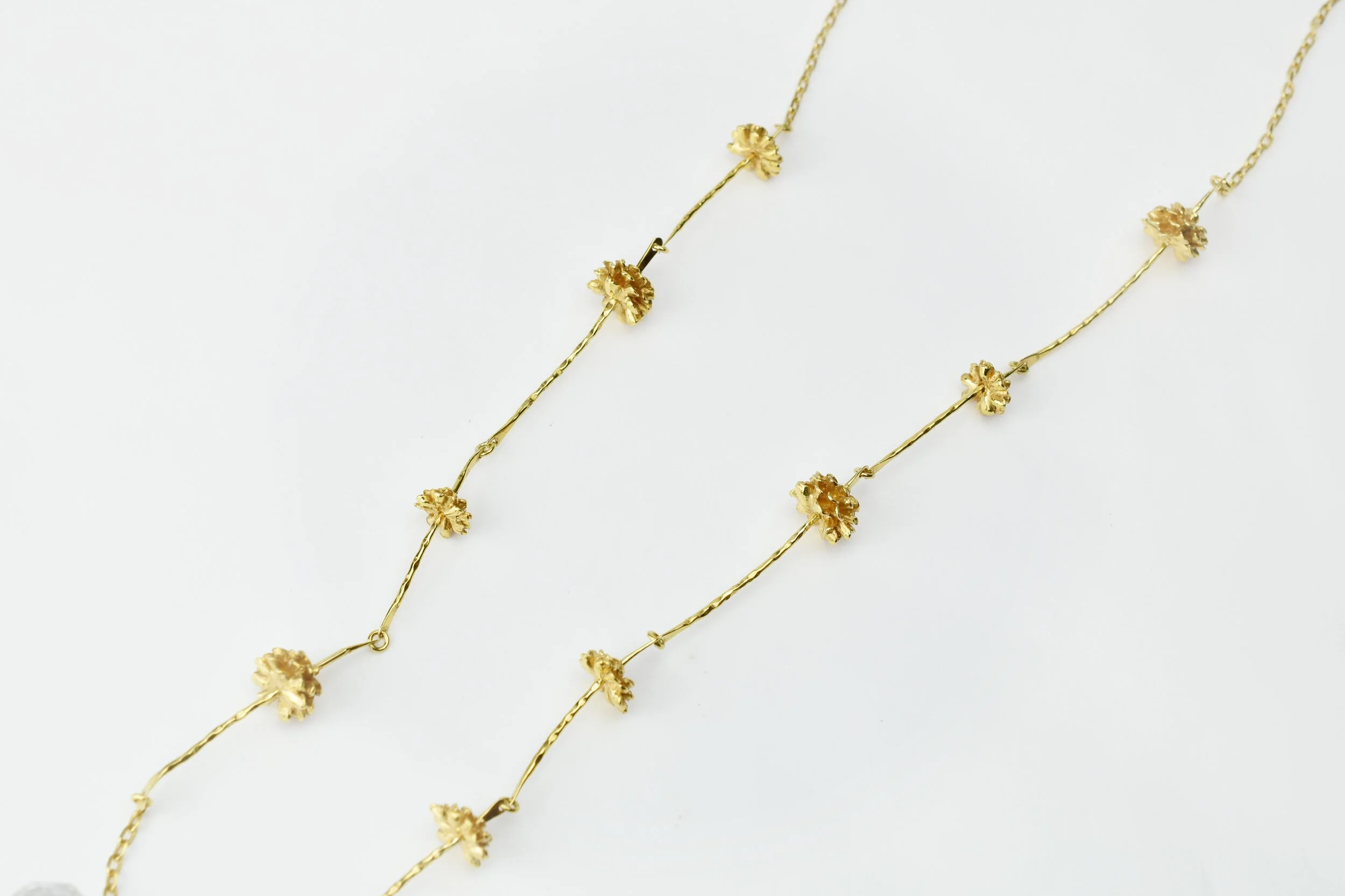 Sautoir fleurs - La lueur de l'aube