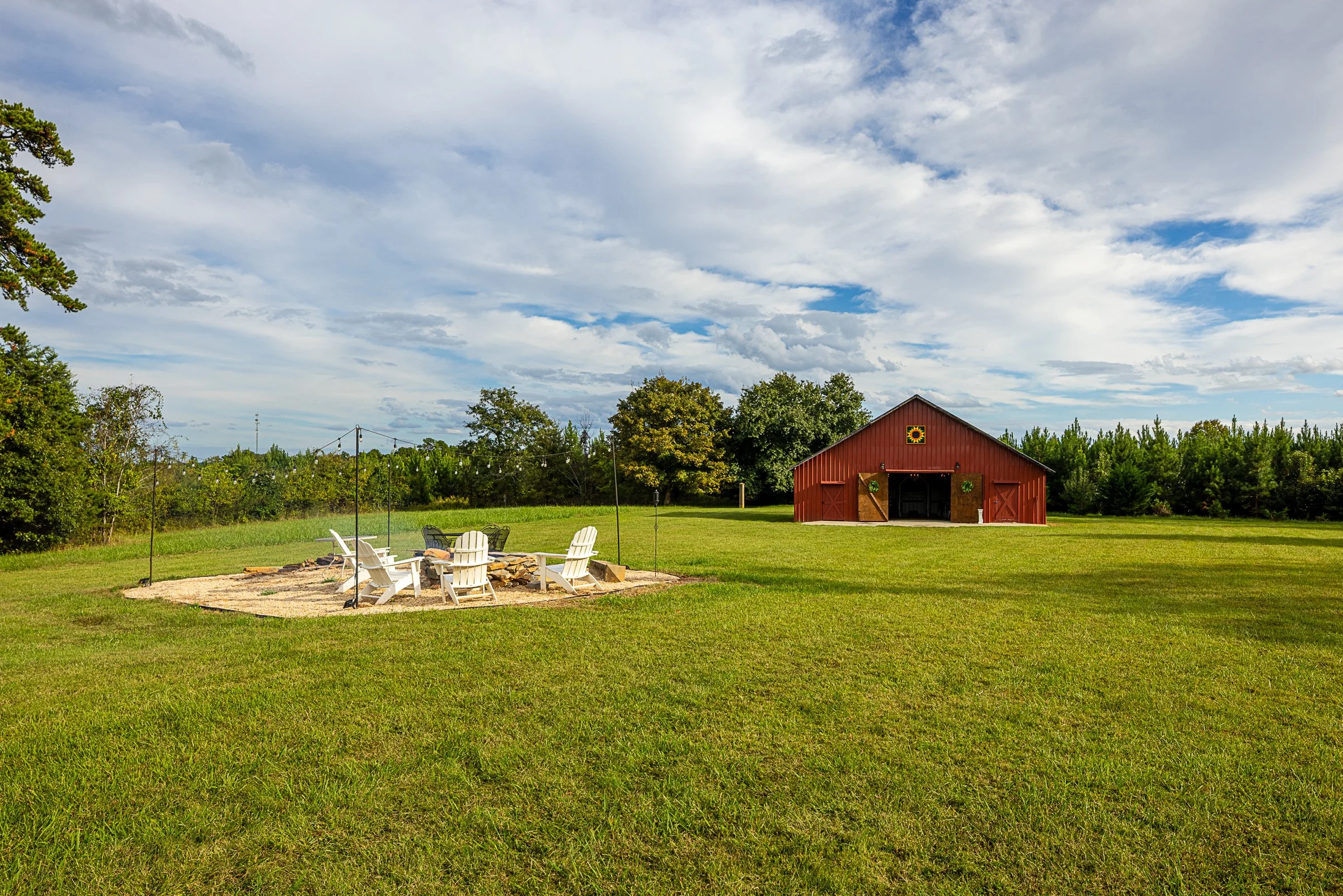 251007 SunnyView Inn & Events - 036 - Print 8x10.jpg