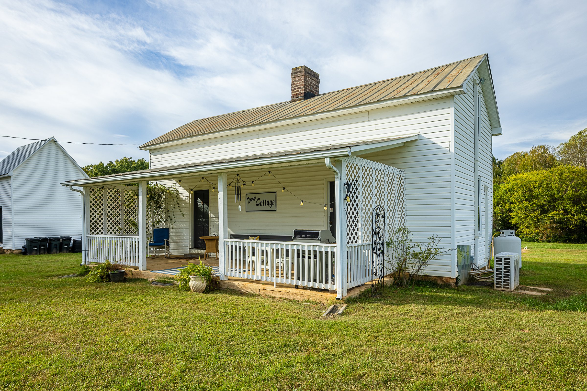 251007 SunnyView Inn & Events - 035 - Print 8x10.jpg