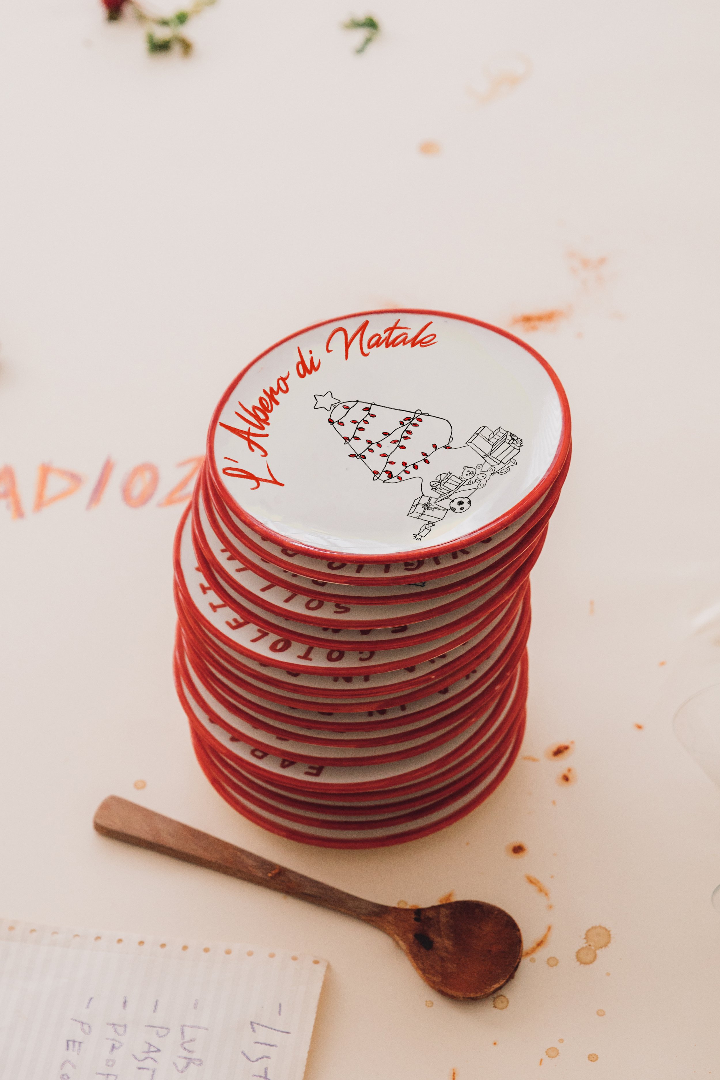 Albero di Natale Plate – Plates Pile Context – Vanadio23 Ceramics