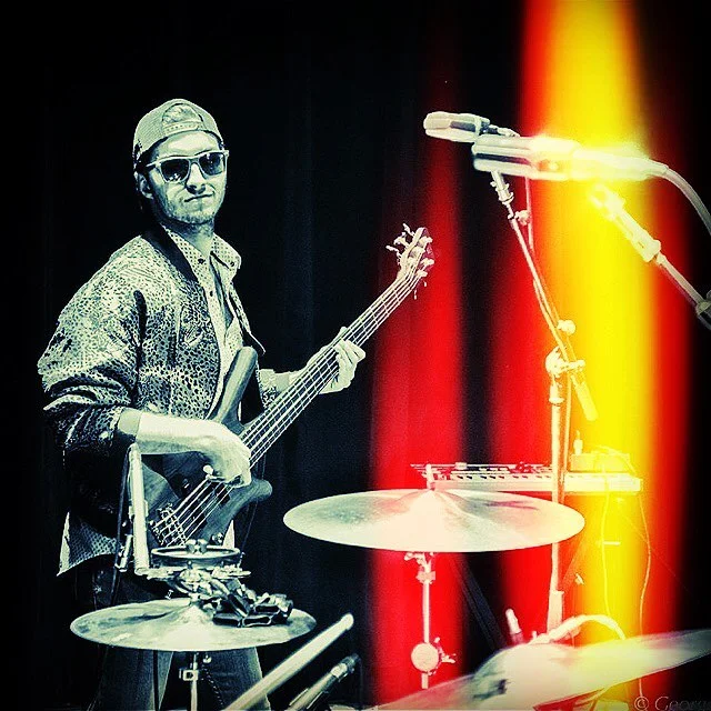 Dubby Mac With Bass.jpg