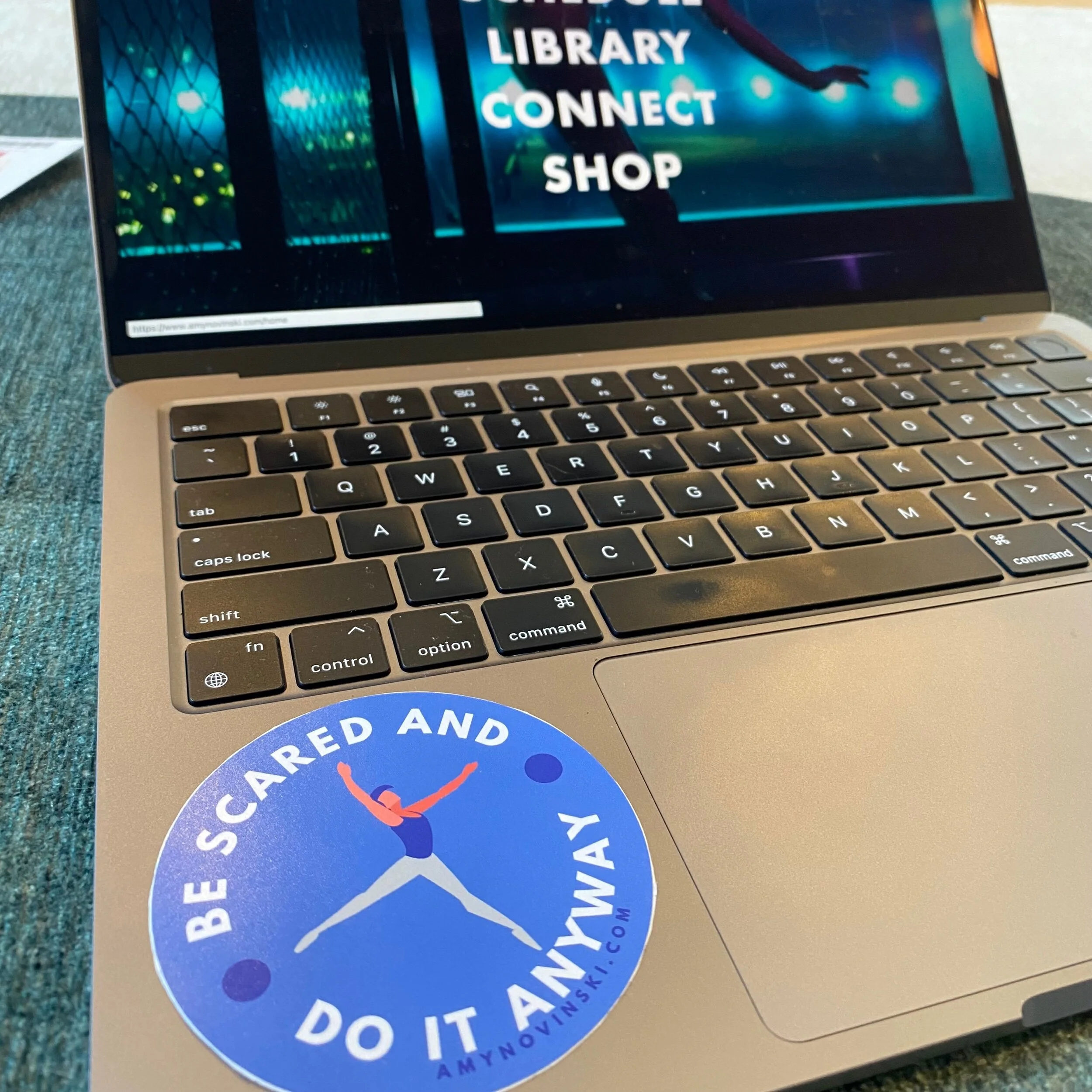 3BF089E9-7DB2-401A-8EC6-AED0B743CBAF