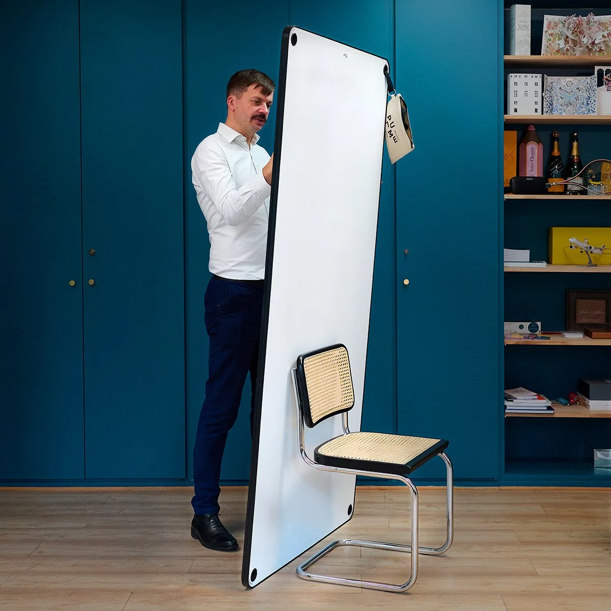 PLUME : un tableau blanc mobile très pratique pour les brainstormings et les réunions