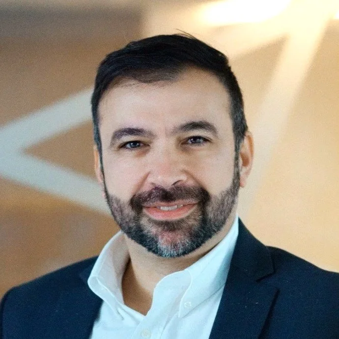 Jean-Philippe Carrascosa trouve que les panneaux PLUME sont des vrais supports de pédagogie et d'interractions