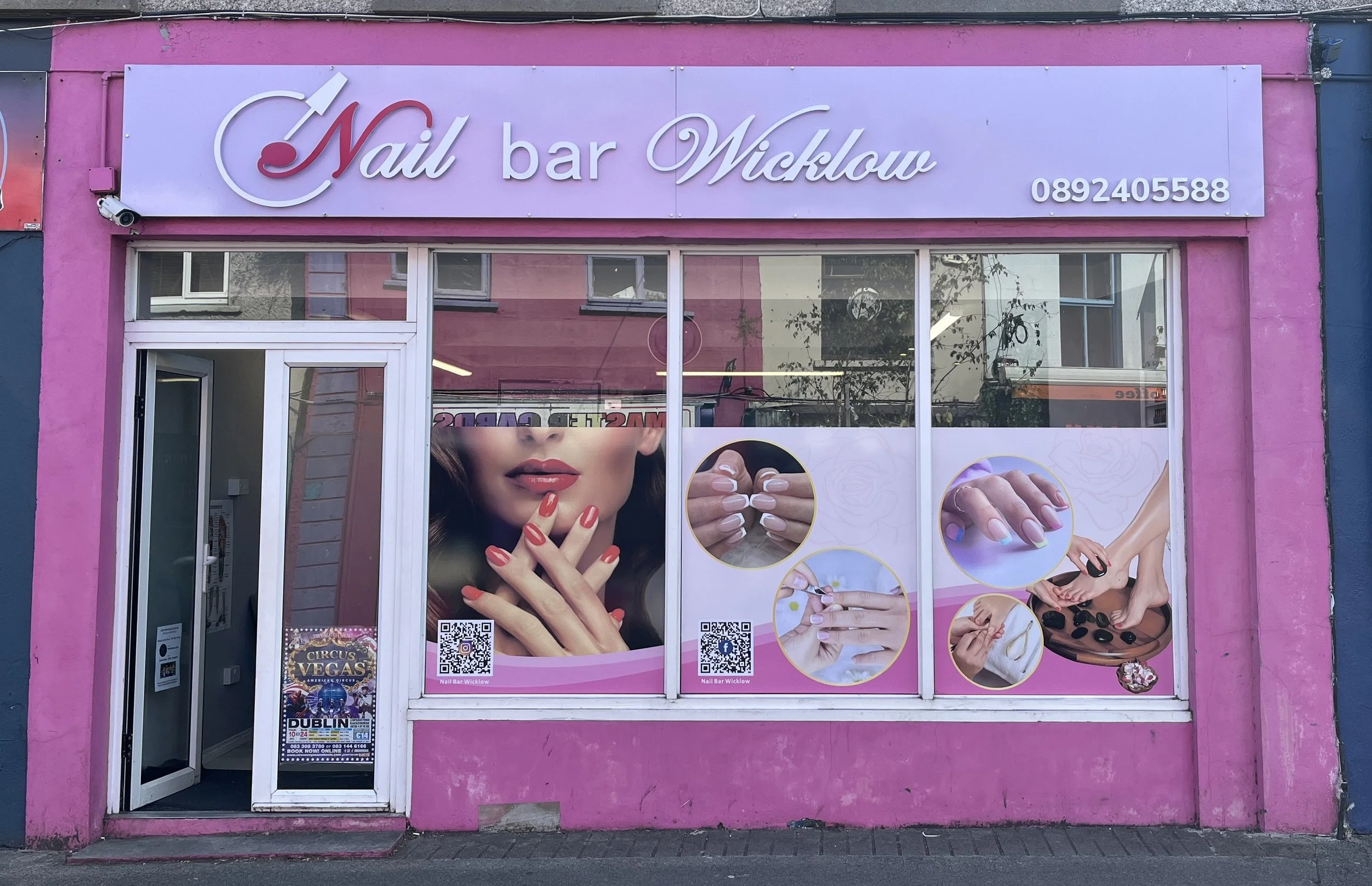 Nail_Bar_Wicklow_outside.jpg