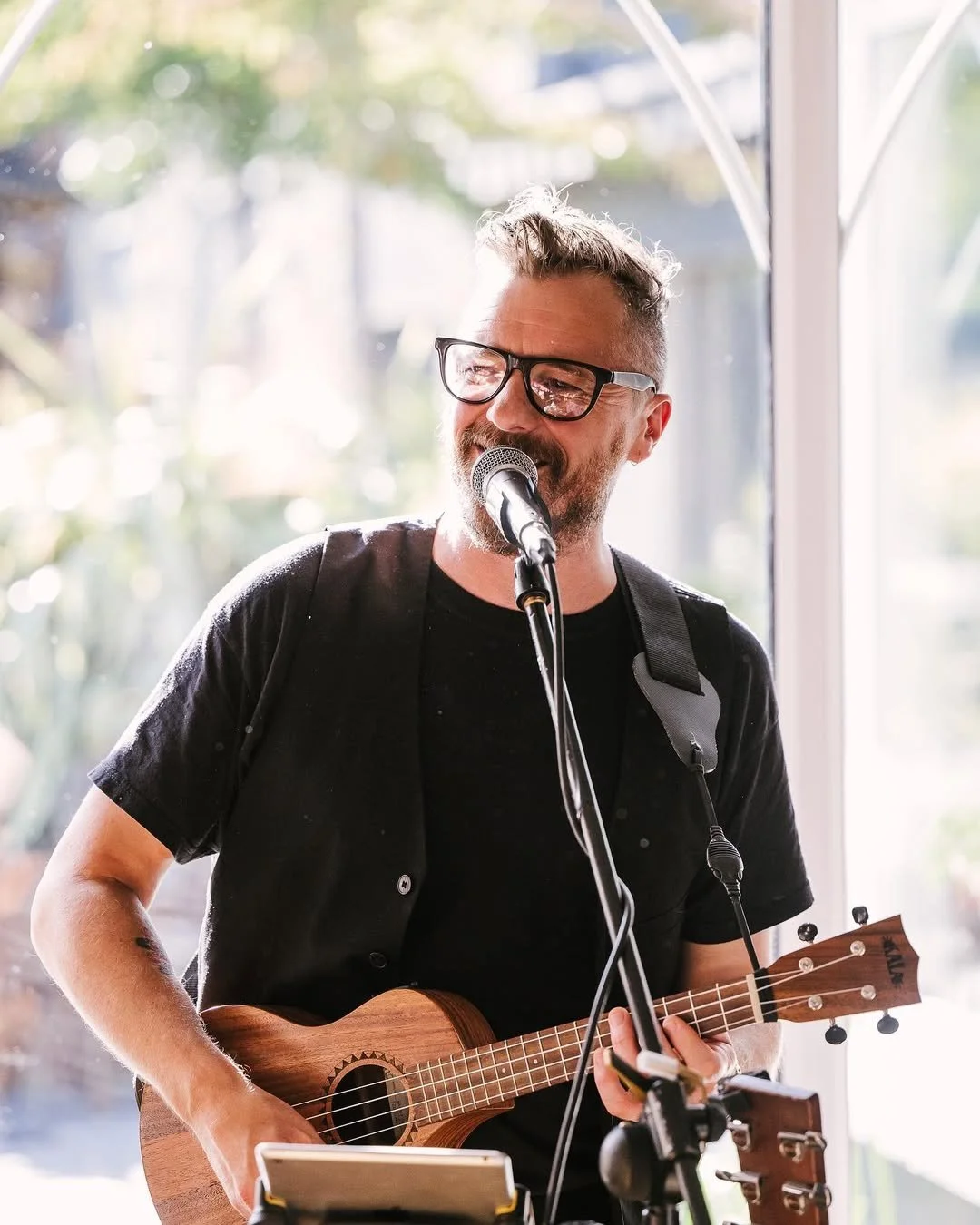 Live Music @ The Bridge Tavern (Niall Donnelly)