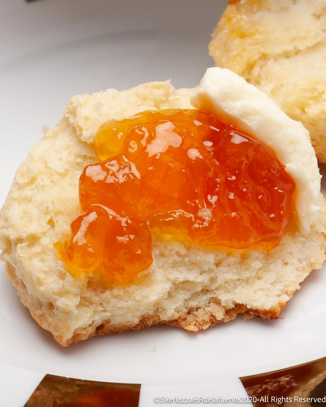 Scones | Photography:. Rolando de la Fuente | FStilyst Sabrina Verlezza