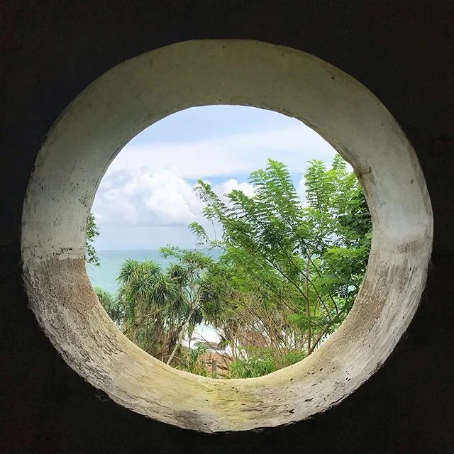 Hipsterish surroundings.. neighbouring Heriketia...
#boutiquehotelsrilanka #paradisebeach #organicfarm #bestpeanutbutter #thefivehotel #oceancabana #srilanka #organickitchen #greensrilanka #bestbeachintheworld #beachlife #waves #fishermenvillage #sim