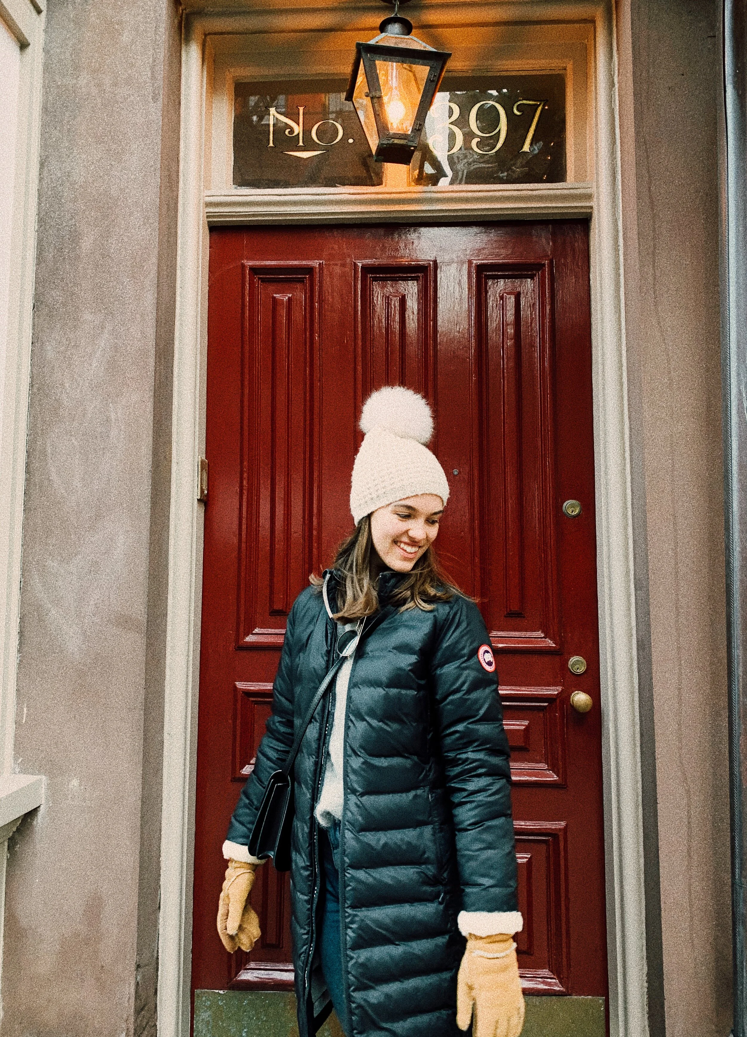 LIVING YOUR BEST LIFE: Find The Magic