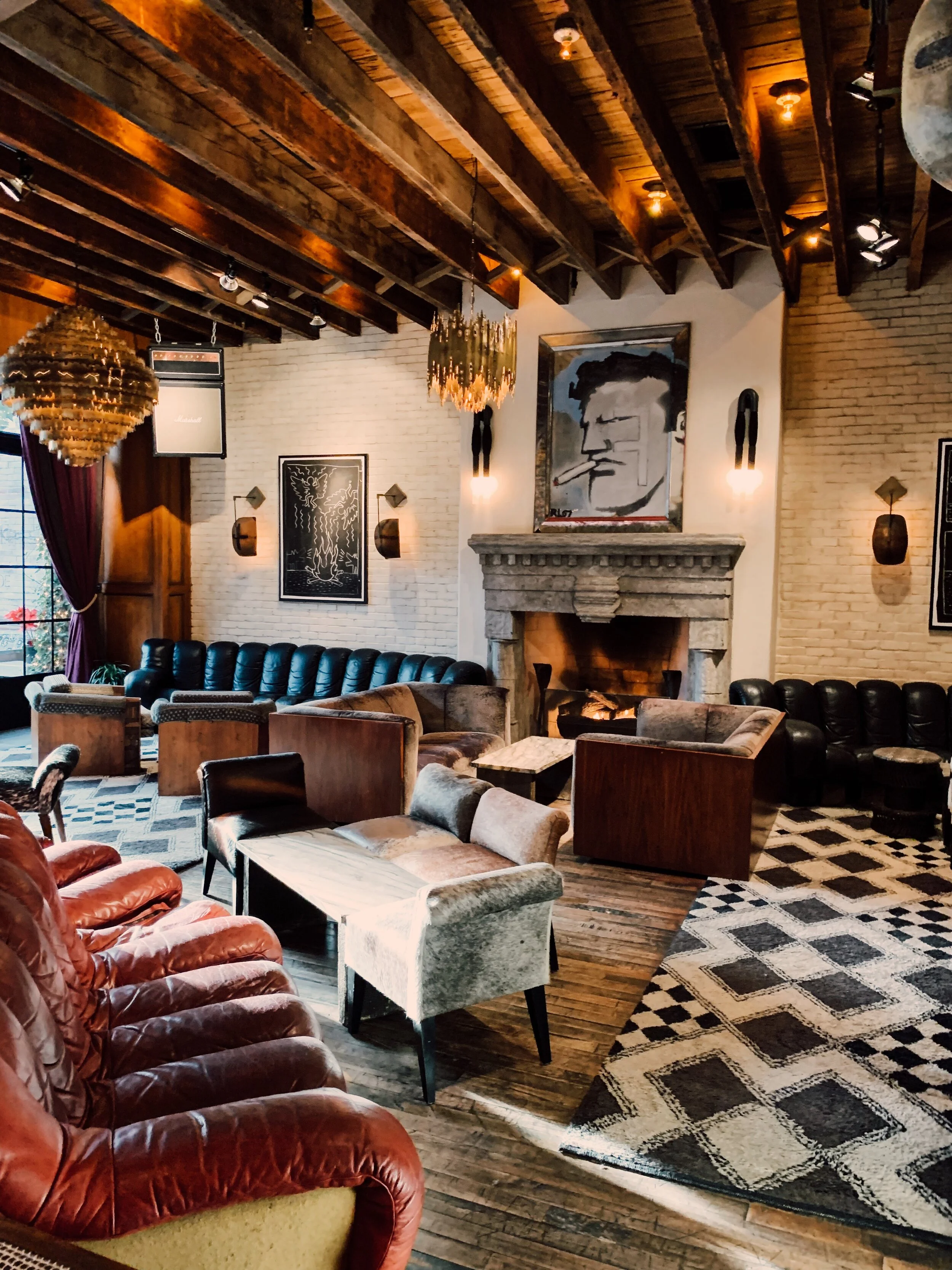 NYC GUIDE TO COZY PLACES: HOTELS, CAFES, &amp; MORE