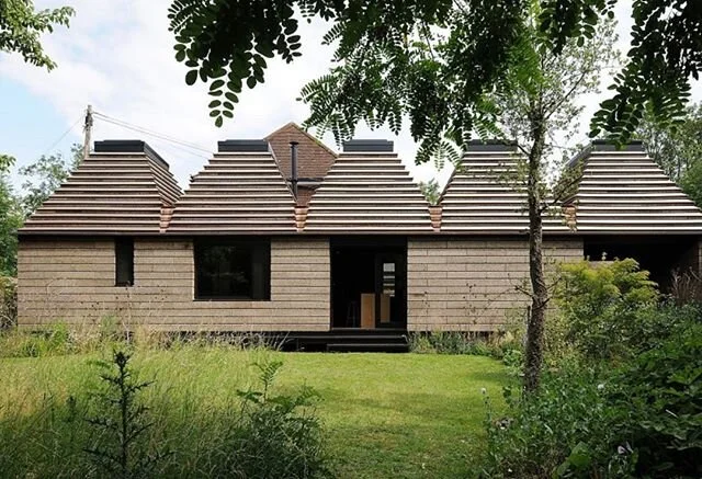 If you think cork is for the more traditional wine drinkers, think again. Just take a look at Amorim Cork Ventures. Established with the purpose of supporting entrepreneurs and startups launch their projects and businesses, Amorim Cork Ventures explores innovative ideas and solutions for cork - for textiles, health and wellness, fashion, construction, interior design. The list goes on! To quote António Rios de Amorim, the newest company of the @amorimcorkgroup is "a natural step in the ongoing evolution of Amorim ... to support entrepreneurs who want to join Corticeira Amorim in its mission to add value to cork. We believe that this path will lead us to achieve sustainable cork export growth and development for the entire industry." After all, innovation is the cornerstone of our business here at Amorim.
.
.
.
.
#ourworldiscork #amorimcork #amorim #amorim150 #choosecork #corkdork #corktribe #welovecork  #innovation #sustainablematerials