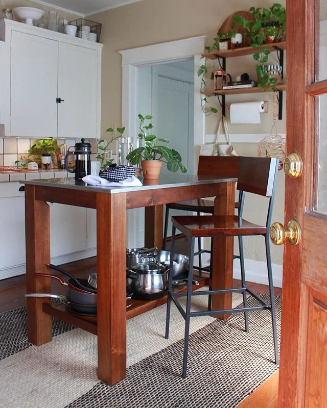 I&rsquo;ve spent countless hours in this kitchen! I LOVE cooking, so my goal was to make it functional for me, regardless was typical protocol in the design world. I decided not to paint the kitchen since it matched the backsplash which I WAS NOT cha