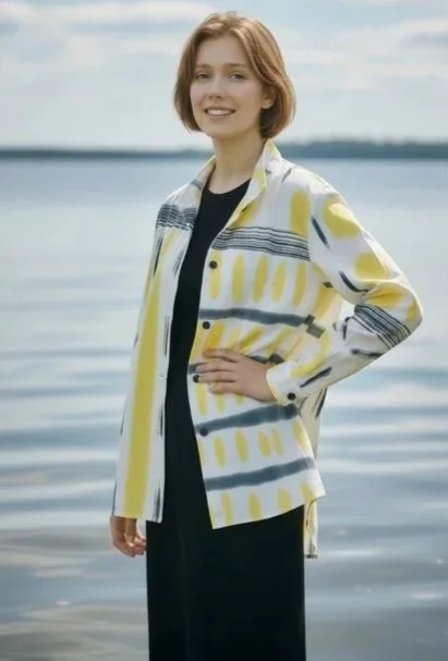 KAY+CHAPMAN+YELLOW+SHIRT+IA+BY+LAKE.jpg