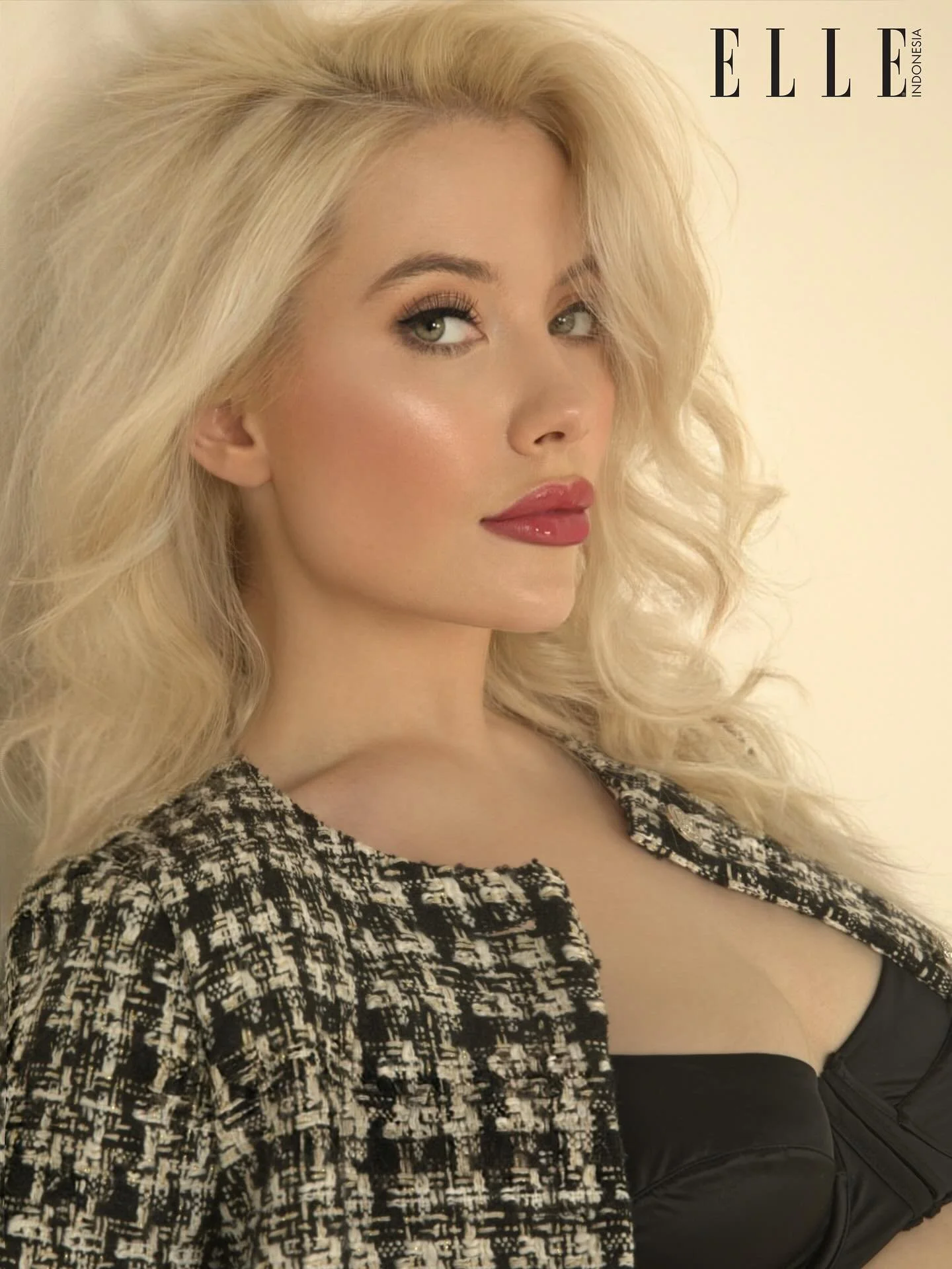 Thank you, @elleindonesia 🖤 An honour to be in front of your lens, @jbsmphotography @iconmodelmanagement @thenumanetwork @newmarkmodels