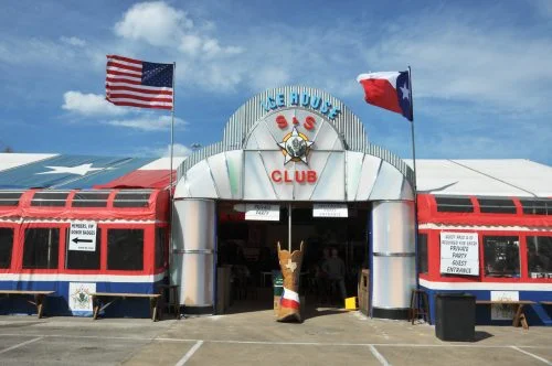 ss-club-500x332.jpg